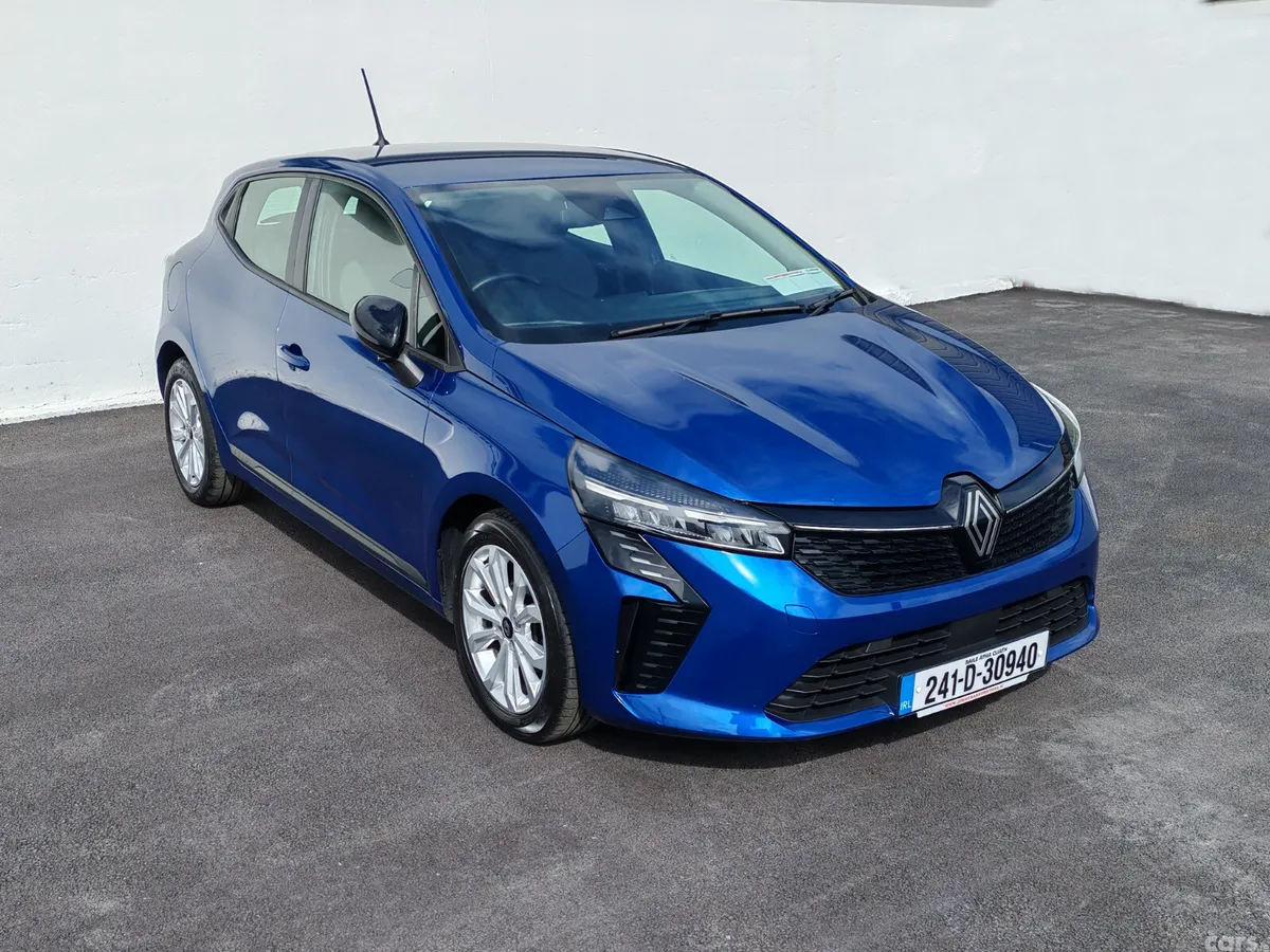 Renault Clio Hatchback, Petrol, 2024, Blue