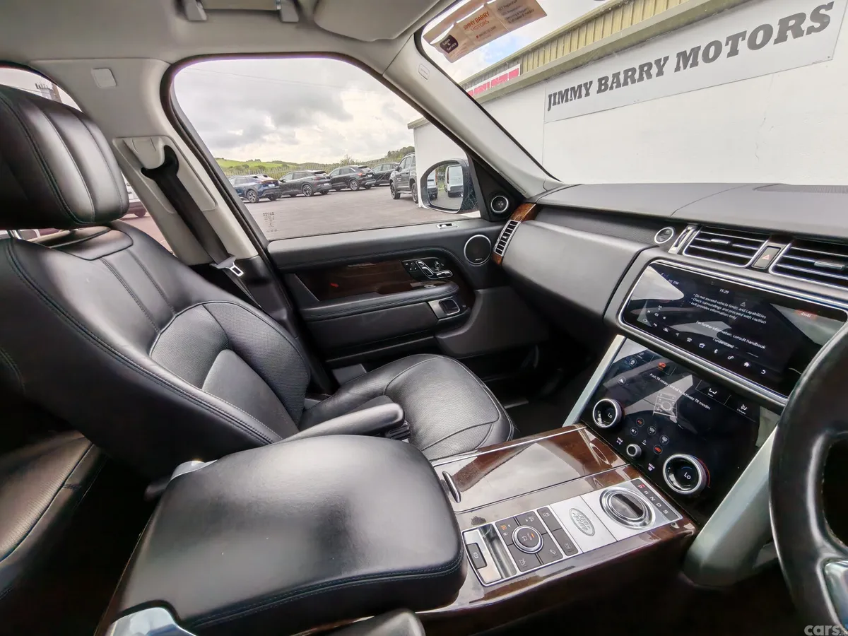 Land Rover Range Rover SUV, Petrol Plug-in Hybrid, 2019, Black