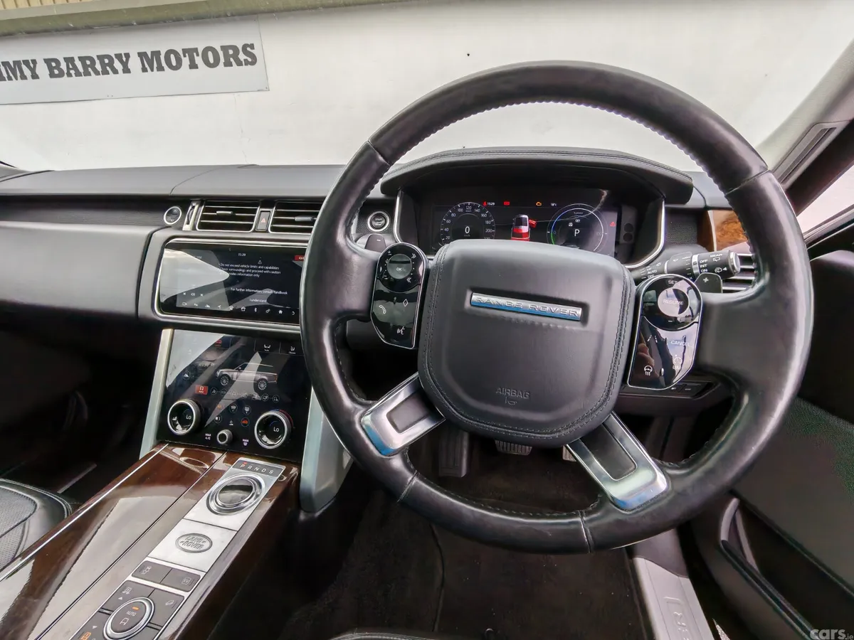 Land Rover Range Rover SUV, Petrol Plug-in Hybrid, 2019, Black