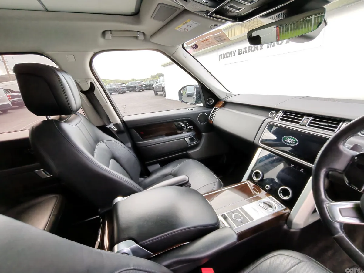 Land Rover Range Rover SUV, Petrol Plug-in Hybrid, 2019, Black