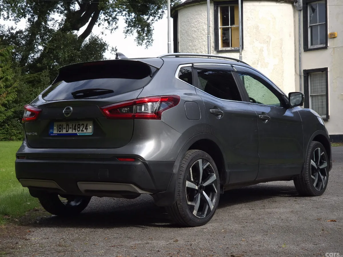 Nissan Qashqai MPV, Diesel, 2018, Grey