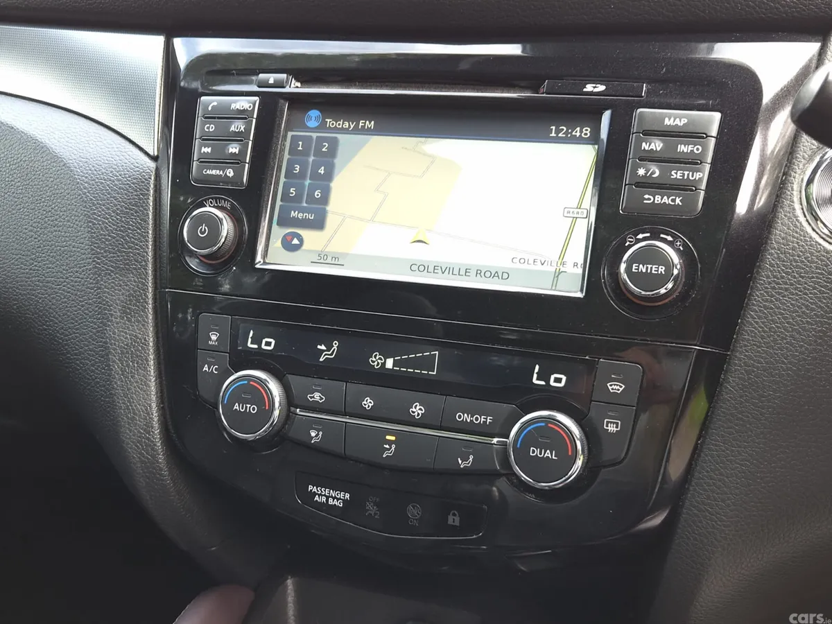 Nissan Qashqai MPV, Diesel, 2018, Grey