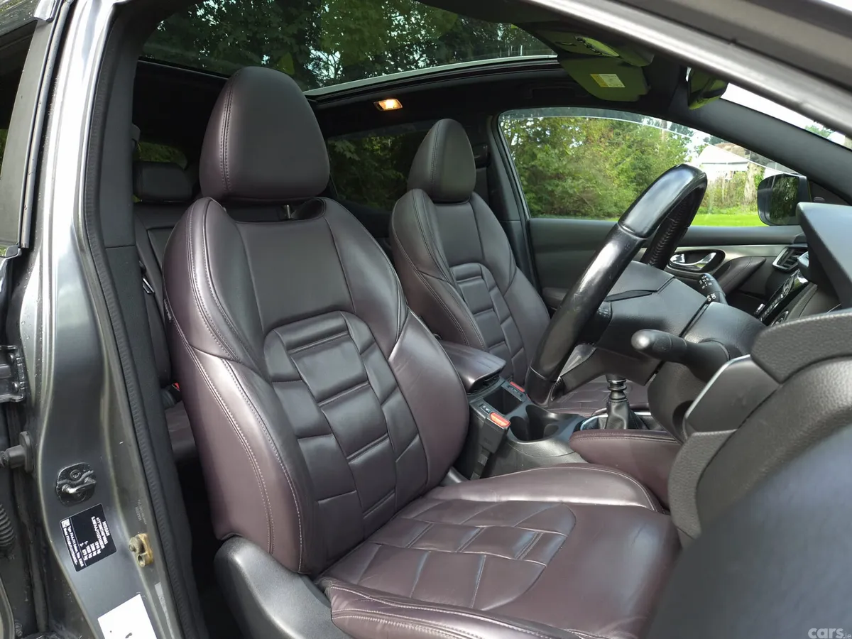 Nissan Qashqai MPV, Diesel, 2018, Grey