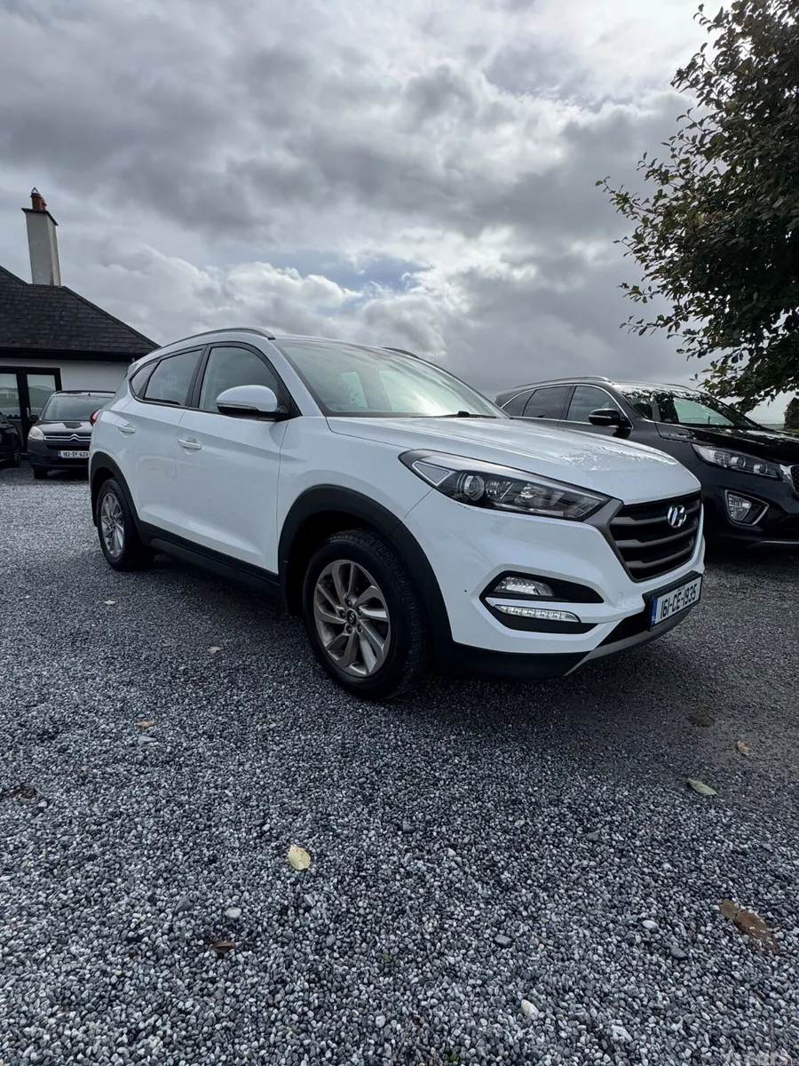 Hyundai Tucson SUV, Diesel, 2016, White