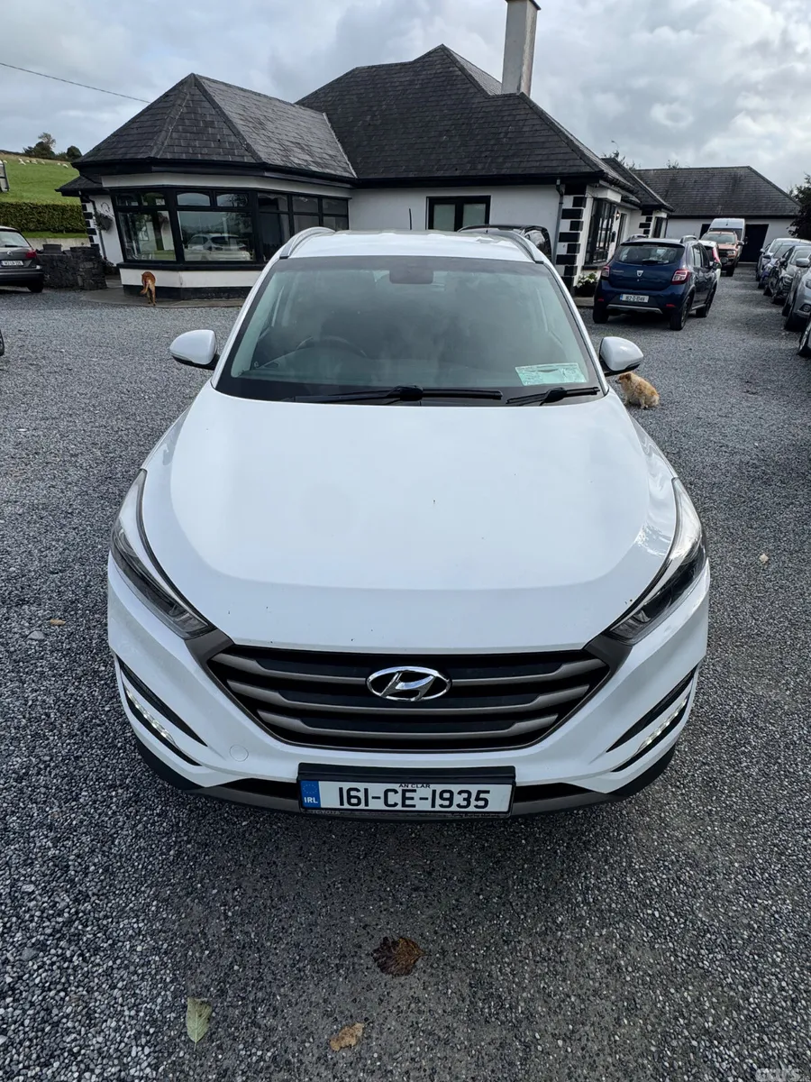 Hyundai Tucson SUV, Diesel, 2016, White
