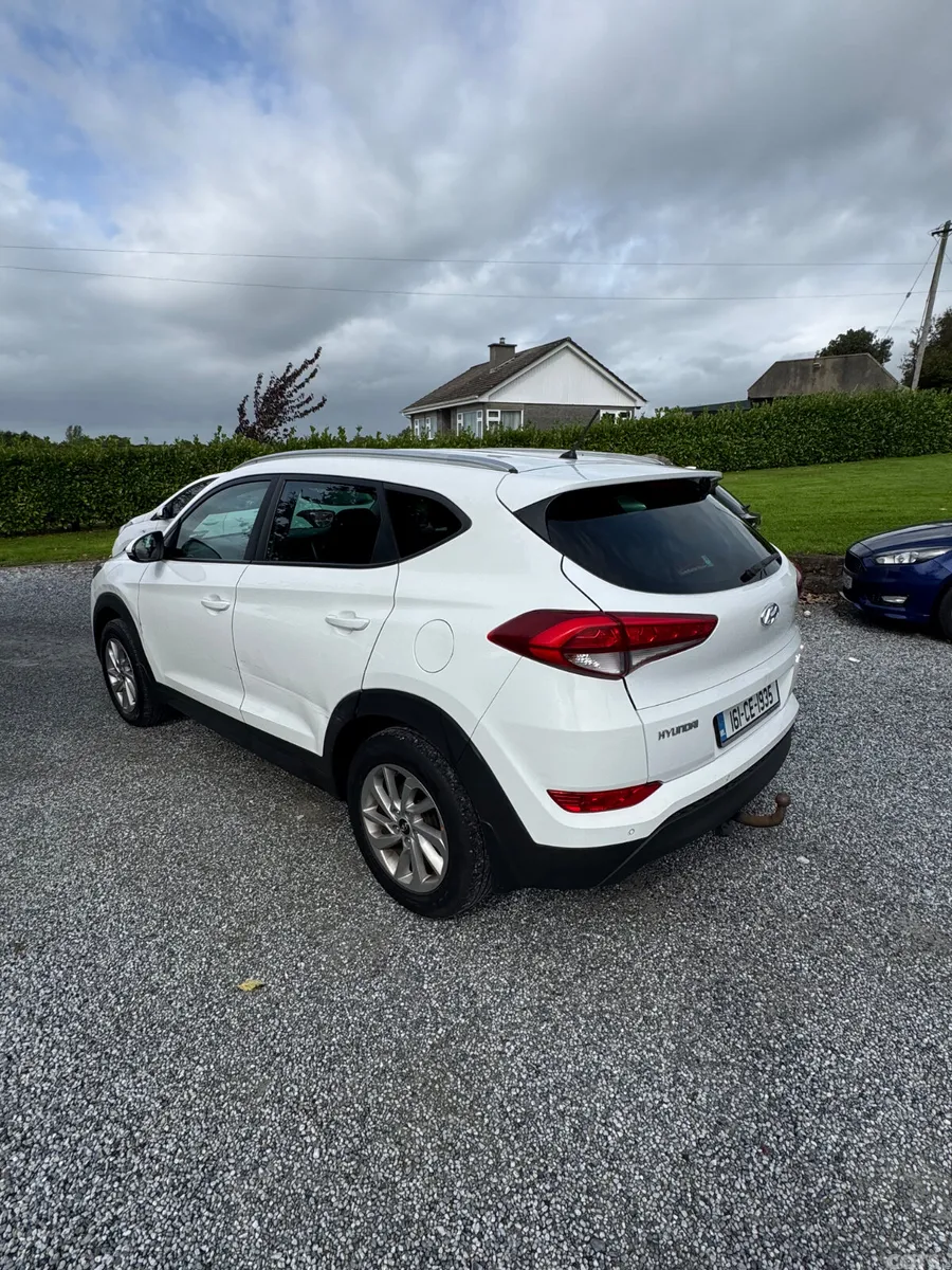 Hyundai Tucson SUV, Diesel, 2016, White