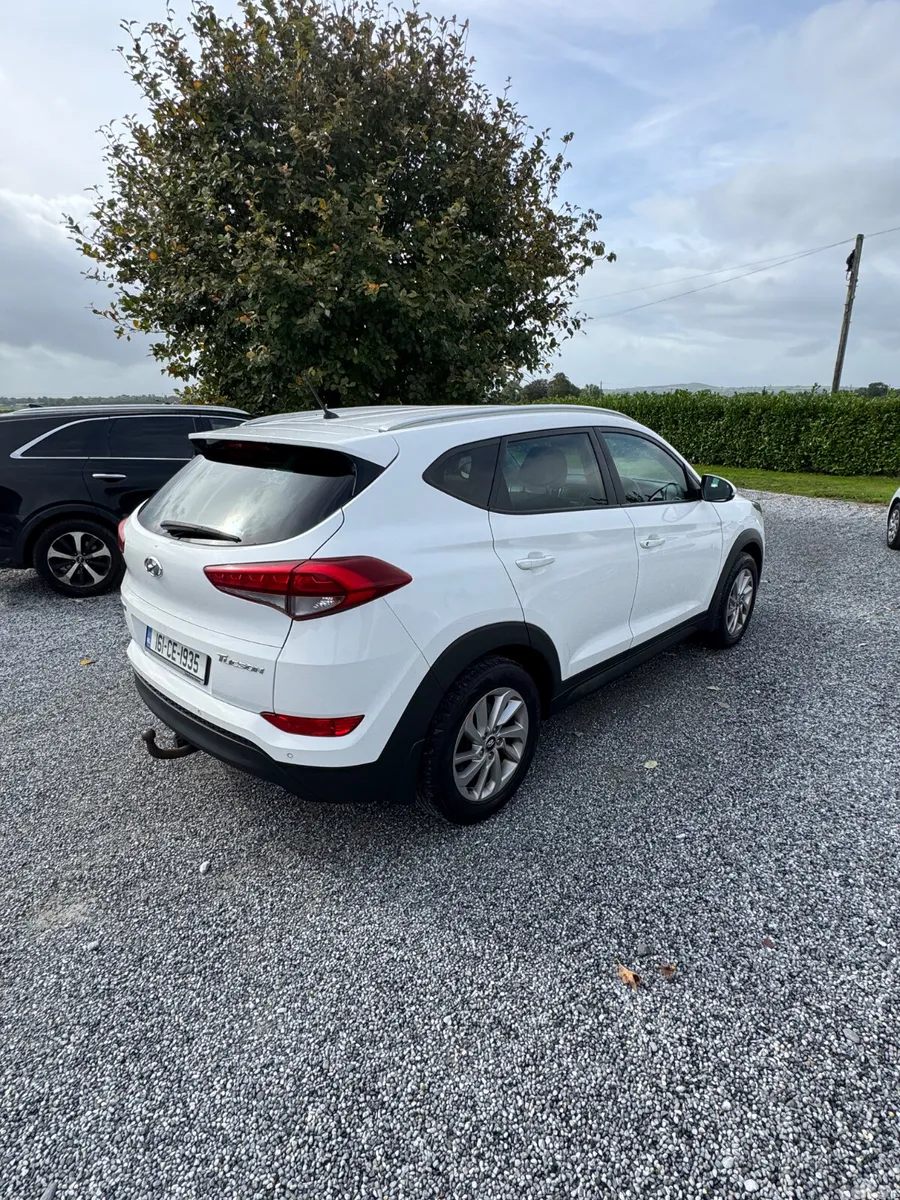 Hyundai Tucson SUV, Diesel, 2016, White
