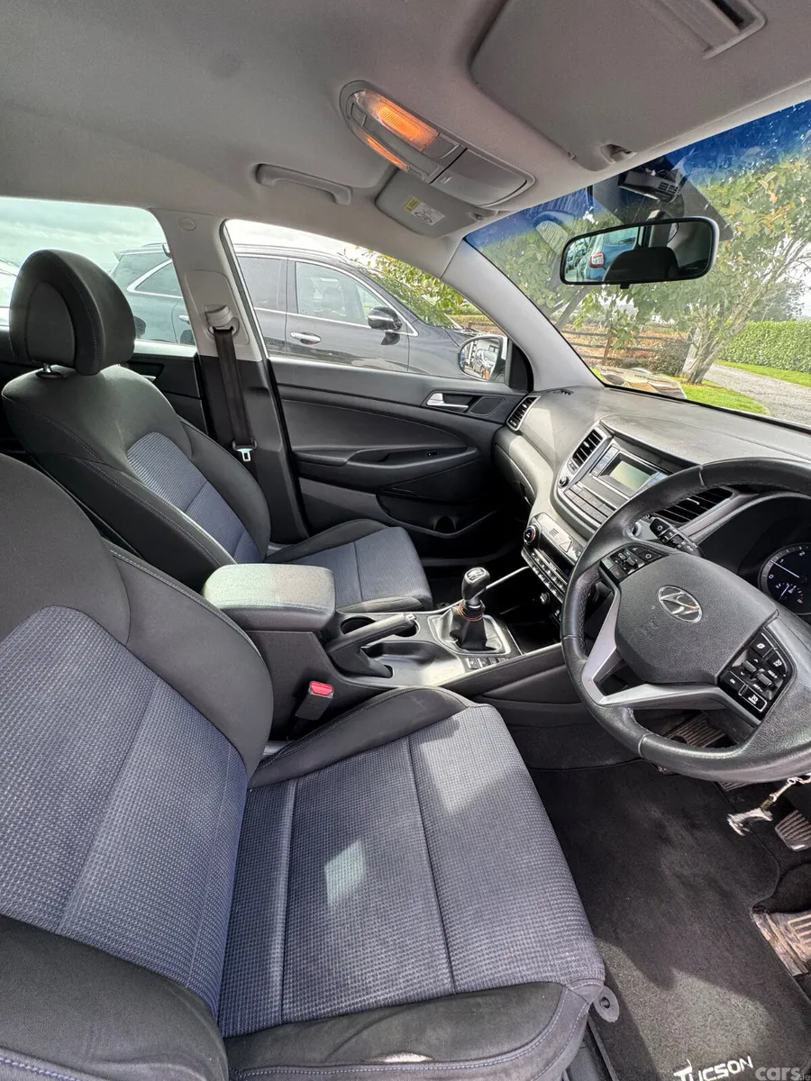 Hyundai Tucson SUV, Diesel, 2016, White