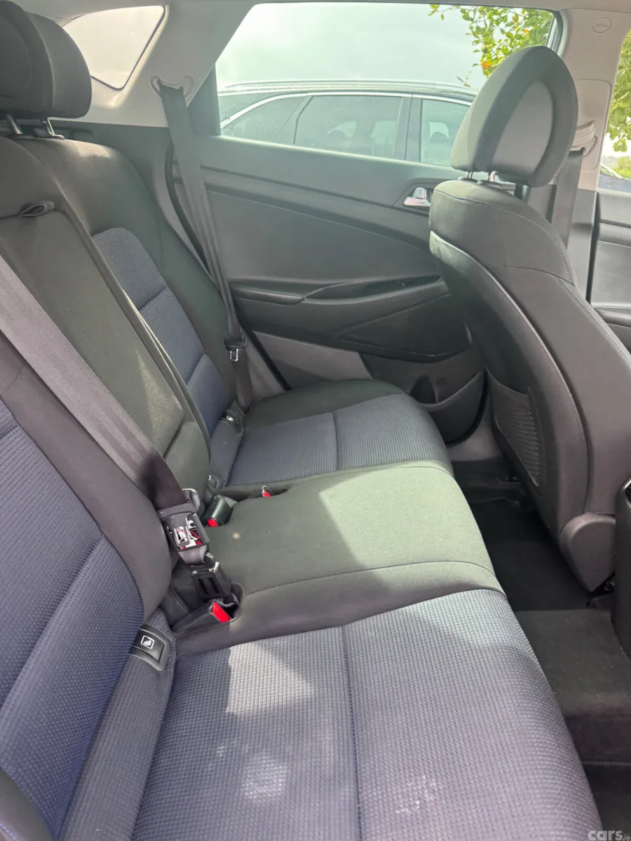 Hyundai Tucson SUV, Diesel, 2016, White