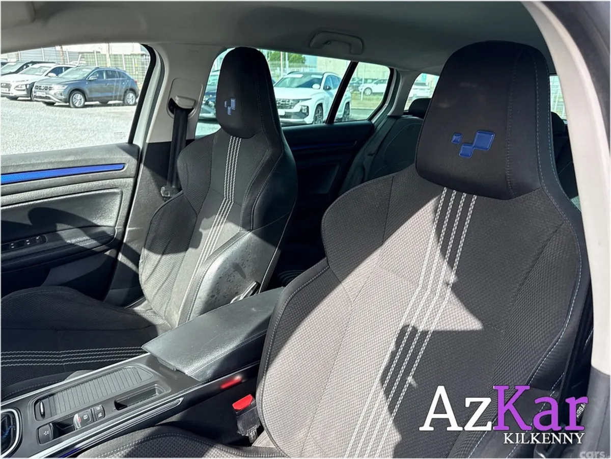 Renault Megane Estate, Diesel, 2017, White