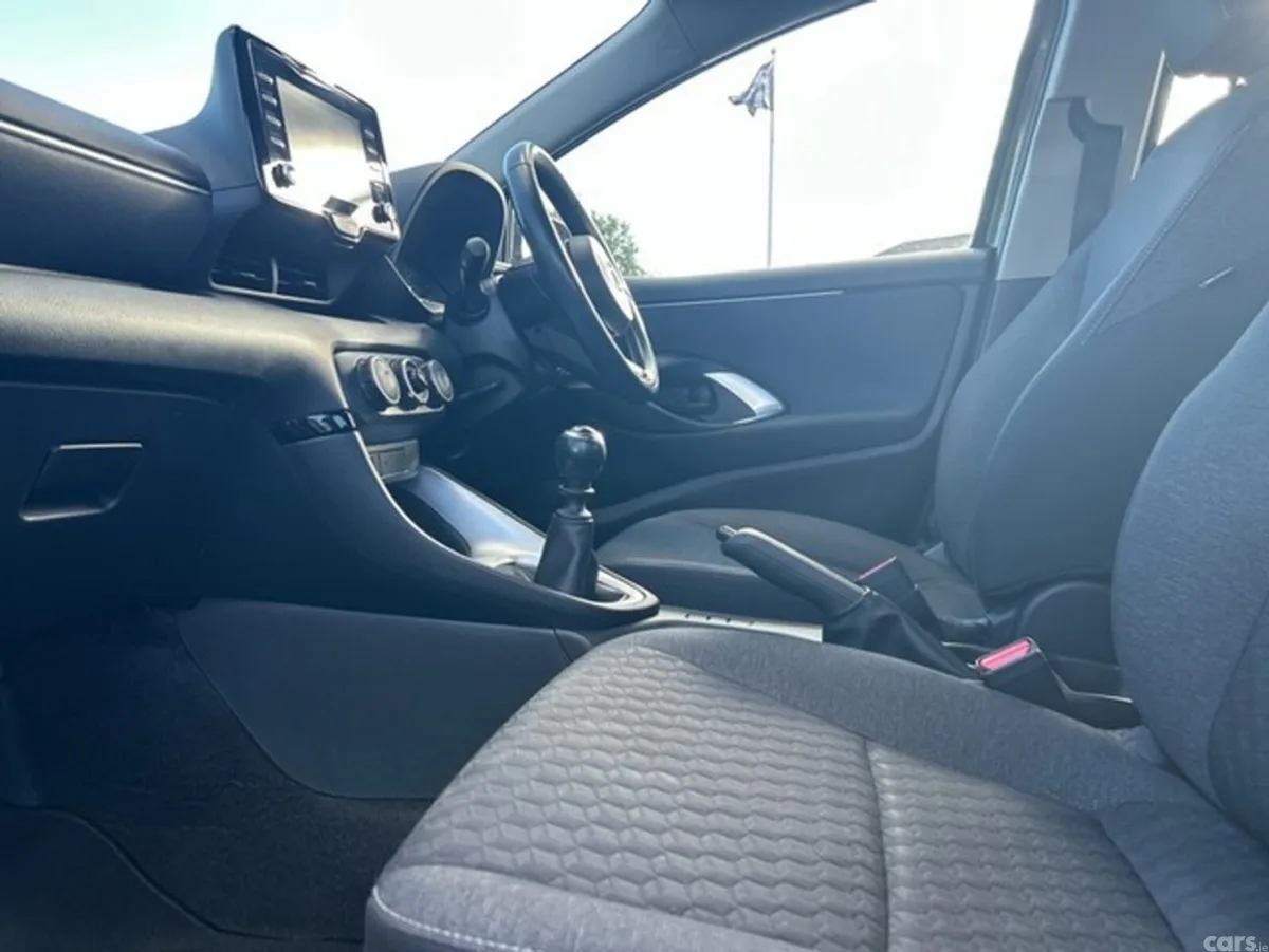 Toyota Yaris Hatchback, Petrol, 2024, Bronze