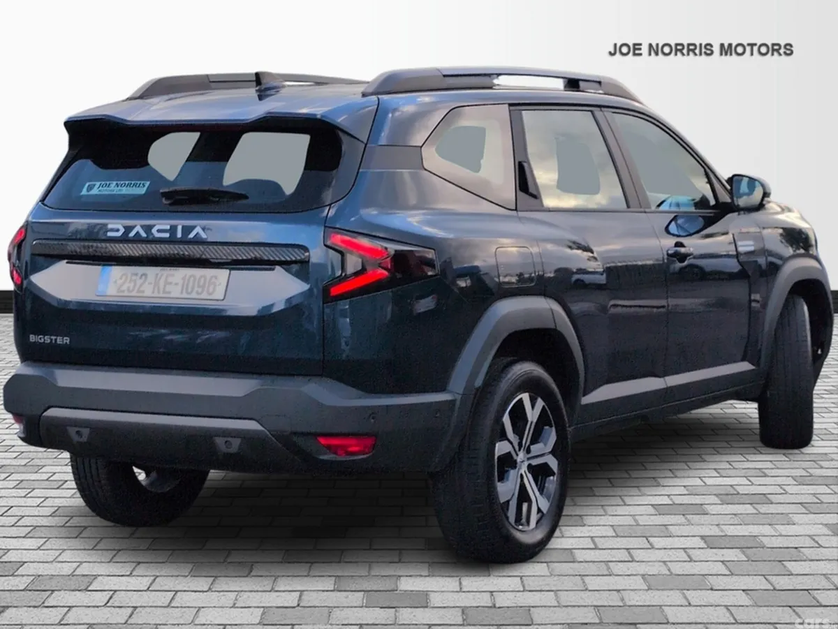 Dacia Bigster SUV, Petrol Hybrid, 2025, Blue