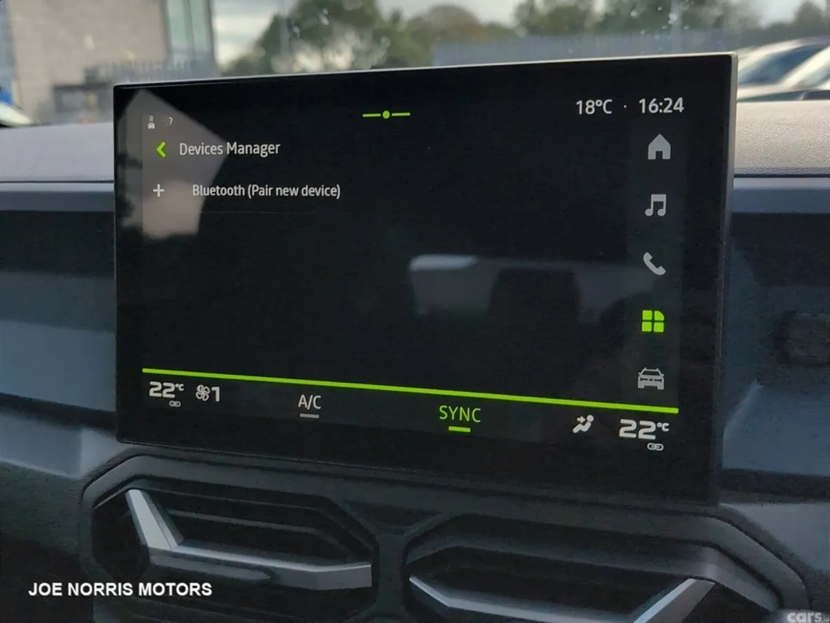 Dacia Bigster SUV, Petrol Hybrid, 2025, Blue