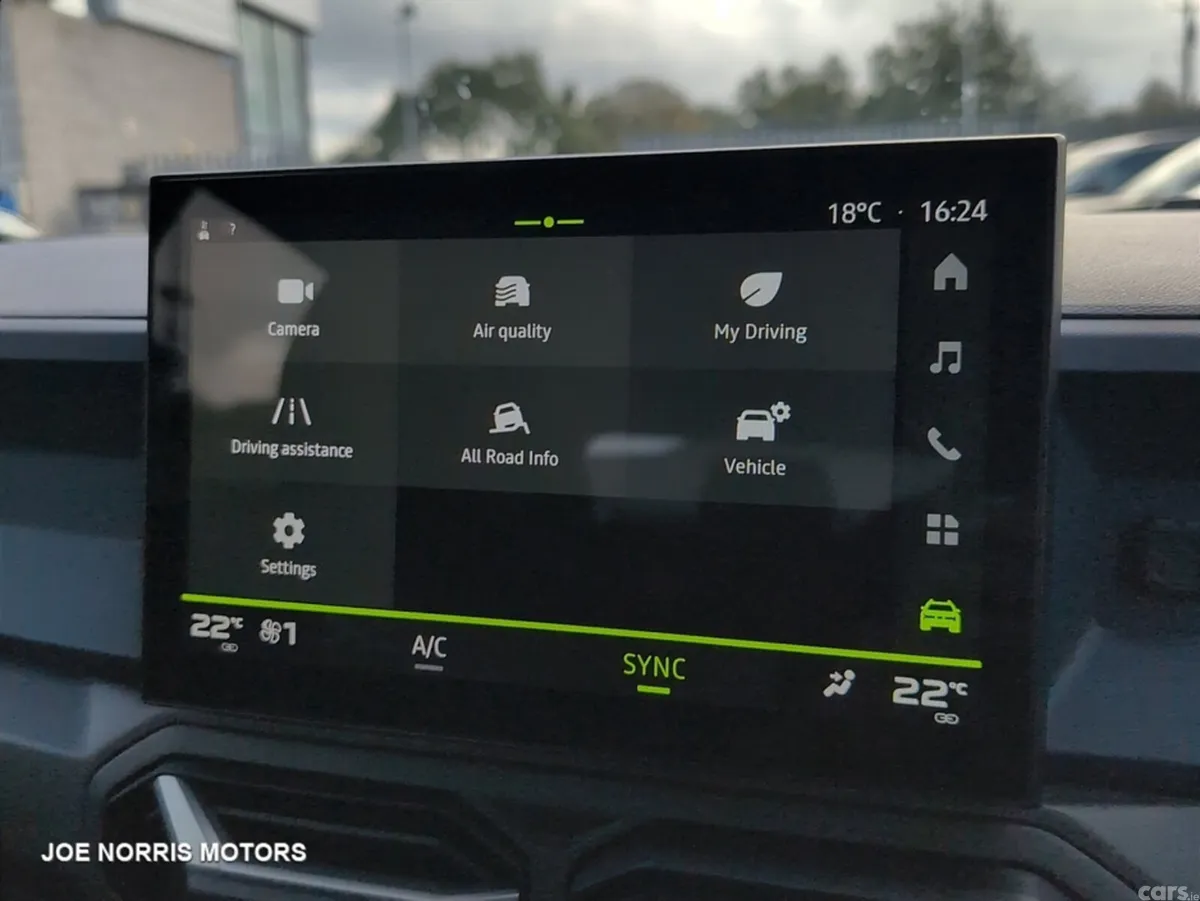 Dacia Bigster SUV, Petrol Hybrid, 2025, Blue