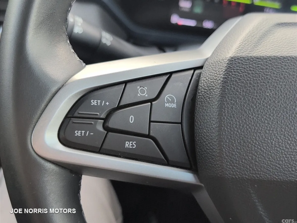 Dacia Bigster SUV, Petrol Hybrid, 2025, Blue