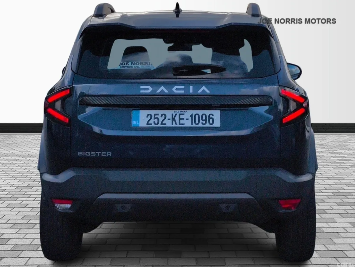 Dacia Bigster SUV, Petrol Hybrid, 2025, Blue