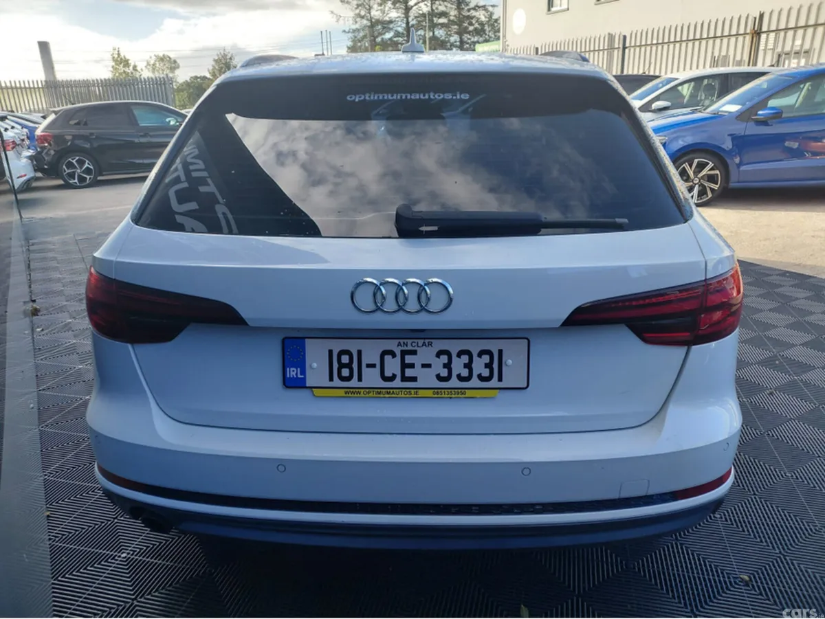 Audi A4 Estate, Petrol, 2018, White