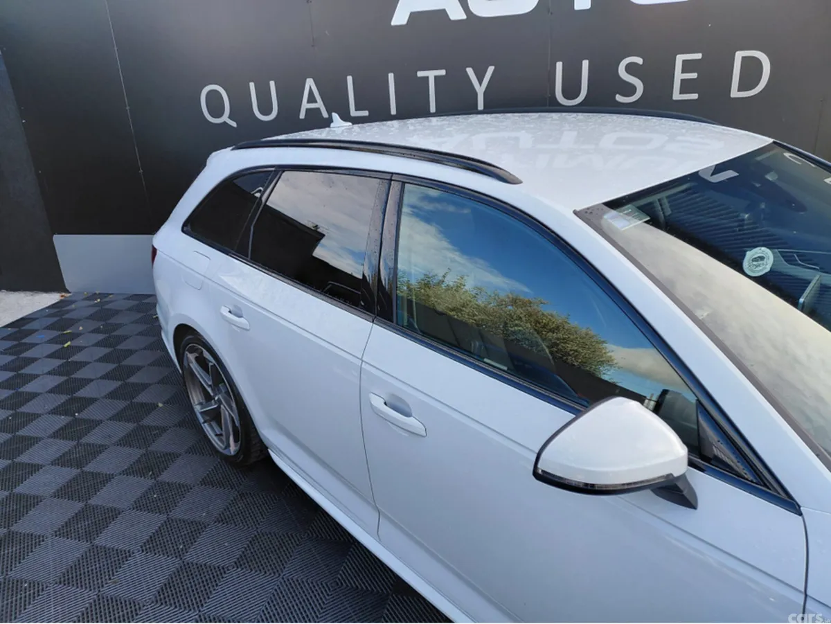 Audi A4 Estate, Petrol, 2018, White