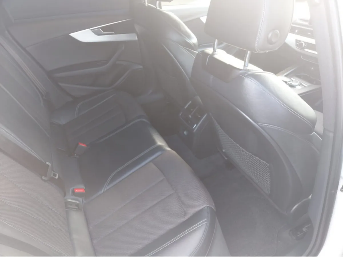 Audi A4 Estate, Petrol, 2018, White