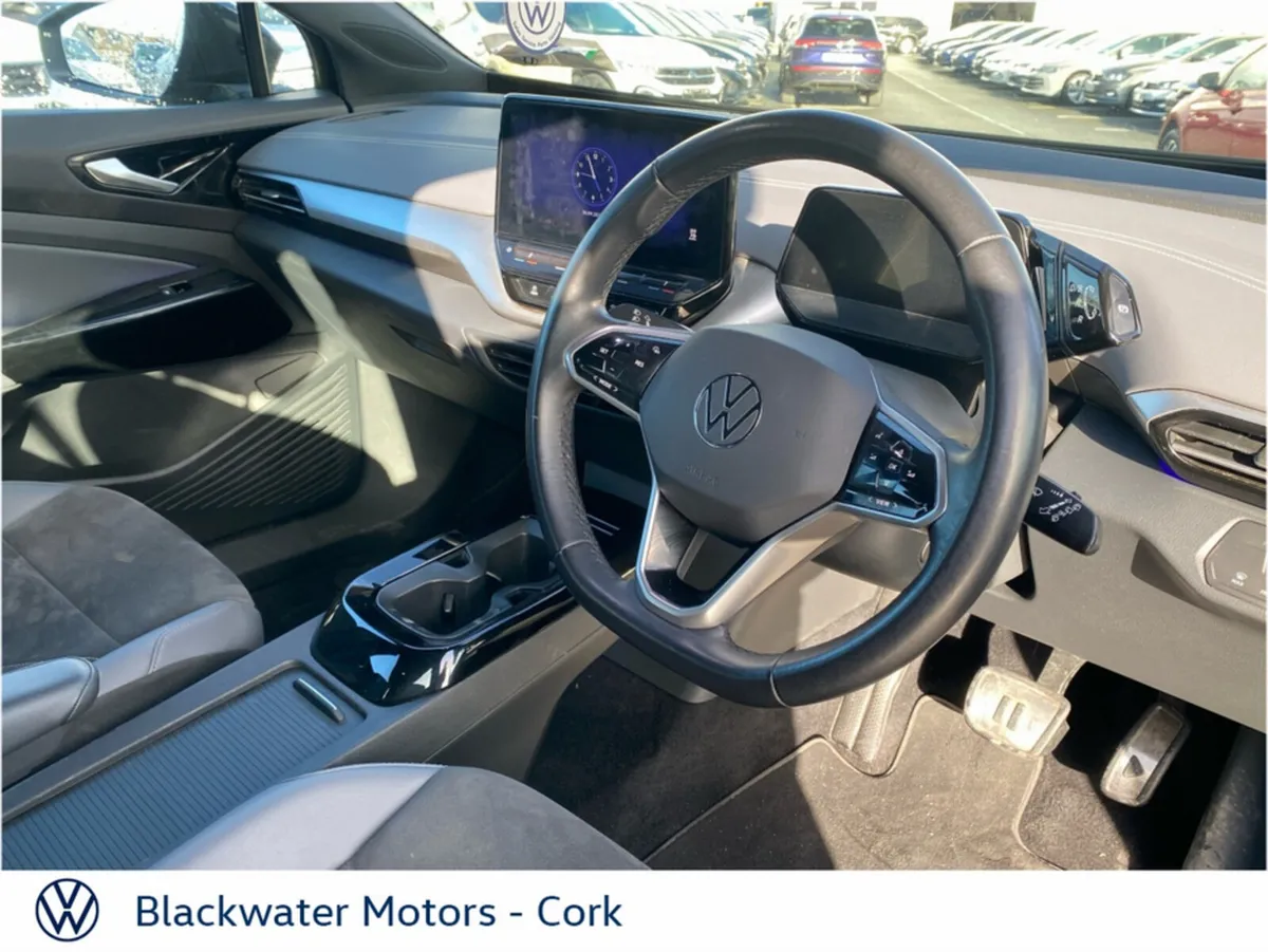 Volkswagen ID.4 Estate, Electric, 2023, Black