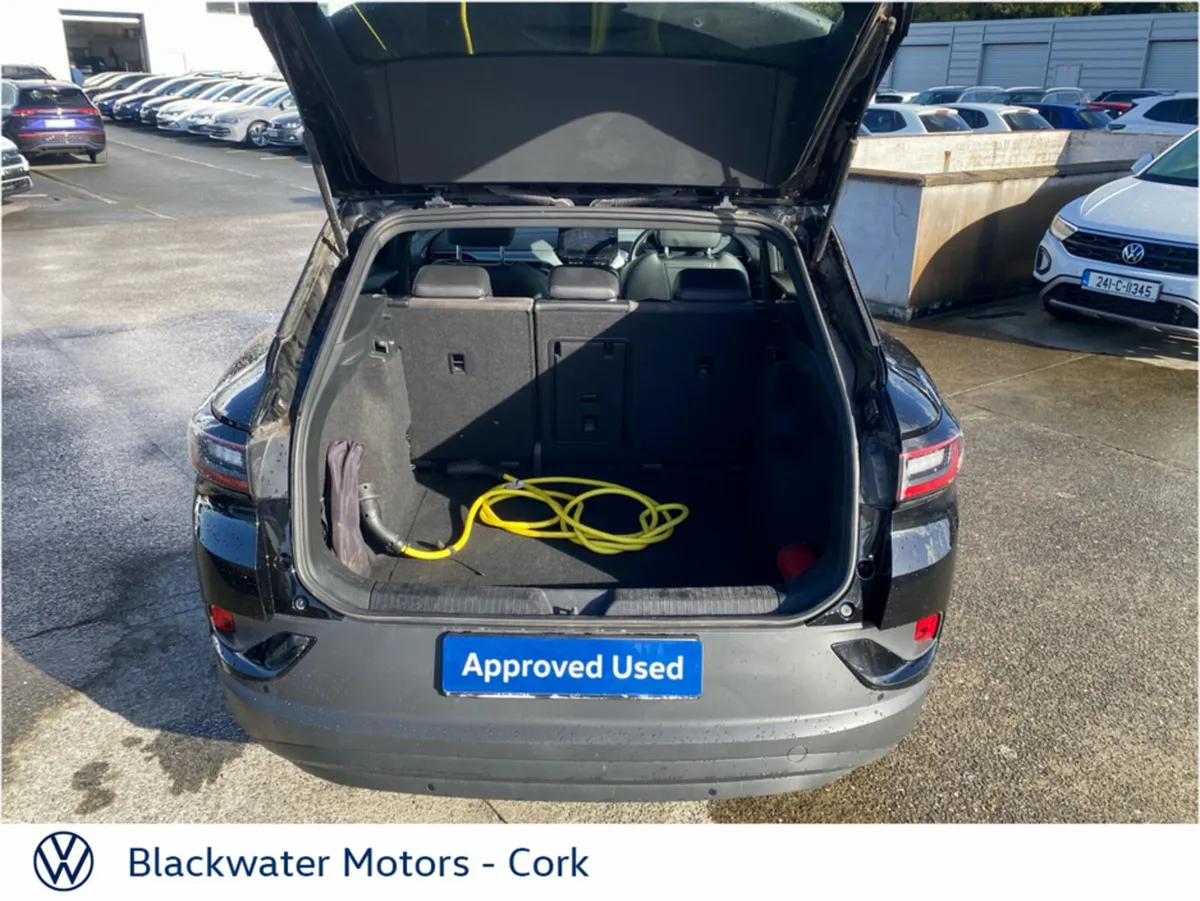 Volkswagen ID.4 Estate, Electric, 2023, Black
