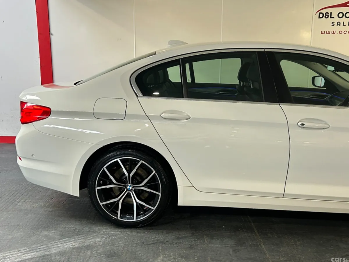 BMW 5-Series Saloon, Diesel, 2020, White