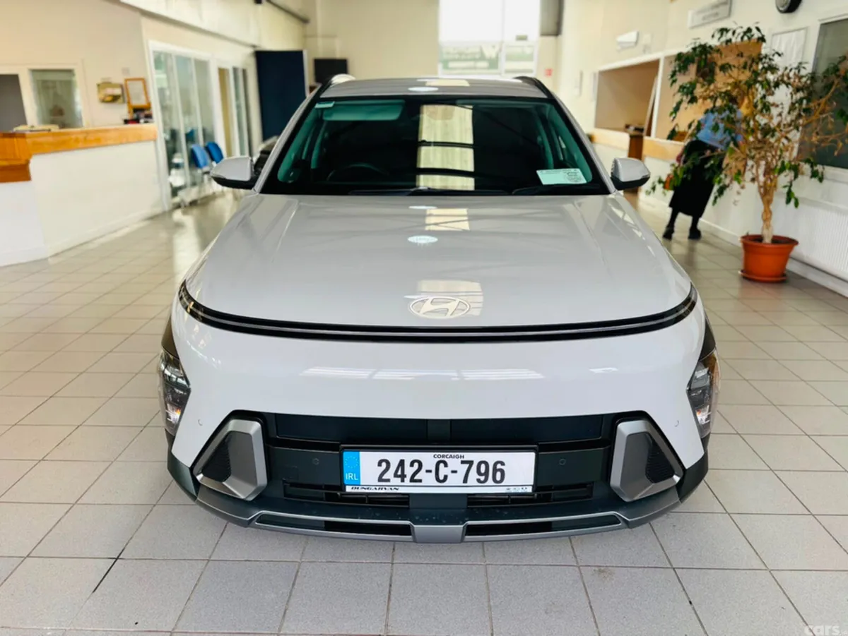 Hyundai KONA MPV, Petrol, 2024, Grey