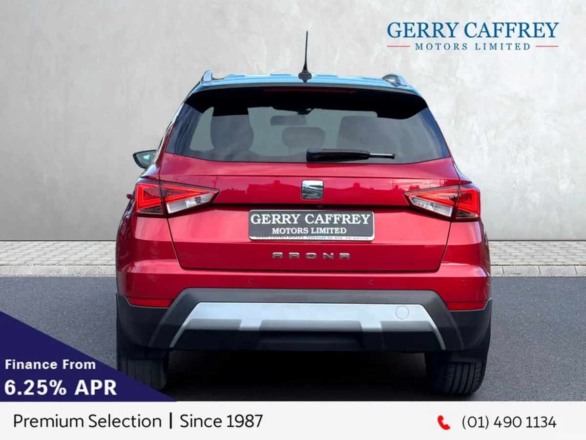 SEAT Arona Hatchback, Petrol, 2020, Red