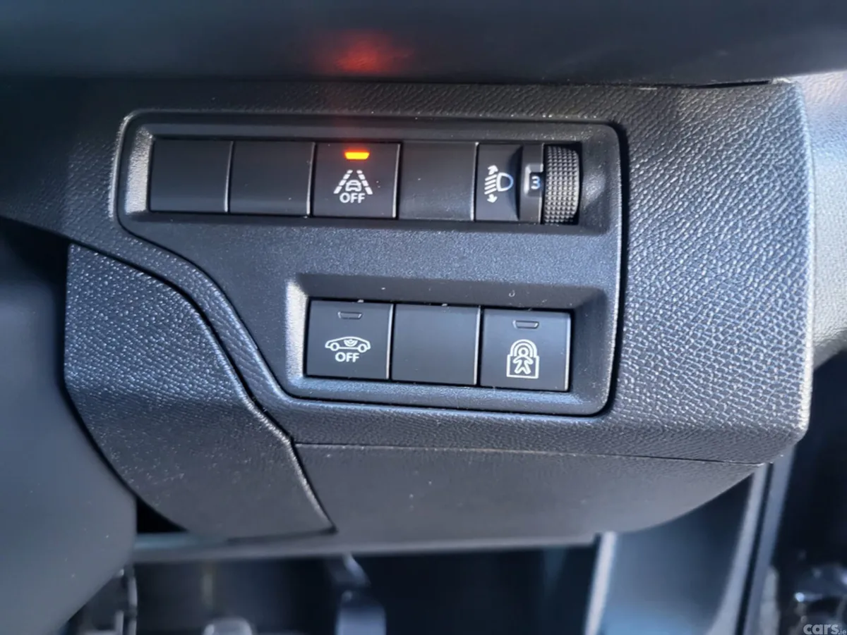 Peugeot 3008 MPV, Diesel, 2021, Black