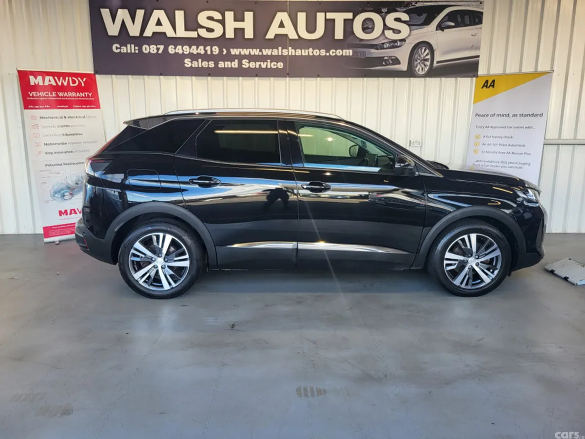 Peugeot 3008 MPV, Diesel, 2021, Black
