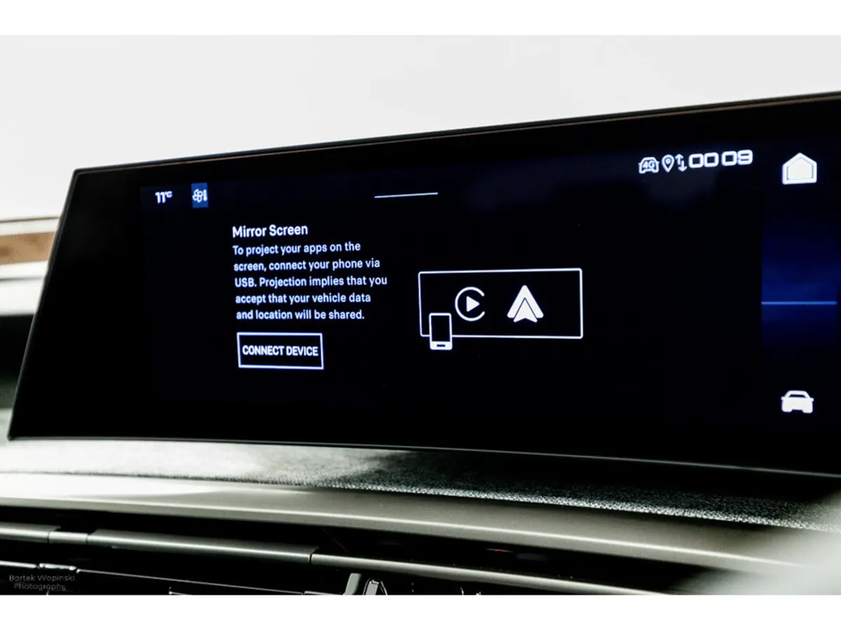 Peugeot 5008 SUV, Petrol, 2026, Black