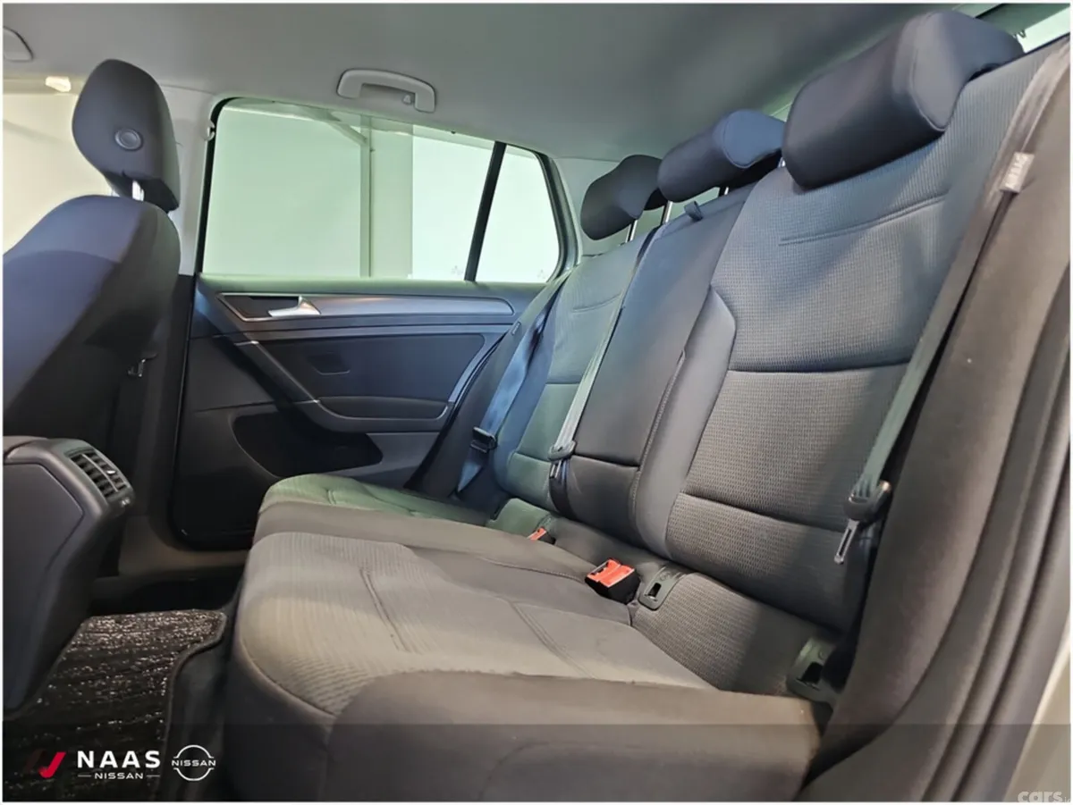 Volkswagen Golf Hatchback, Petrol, 2018, Grey