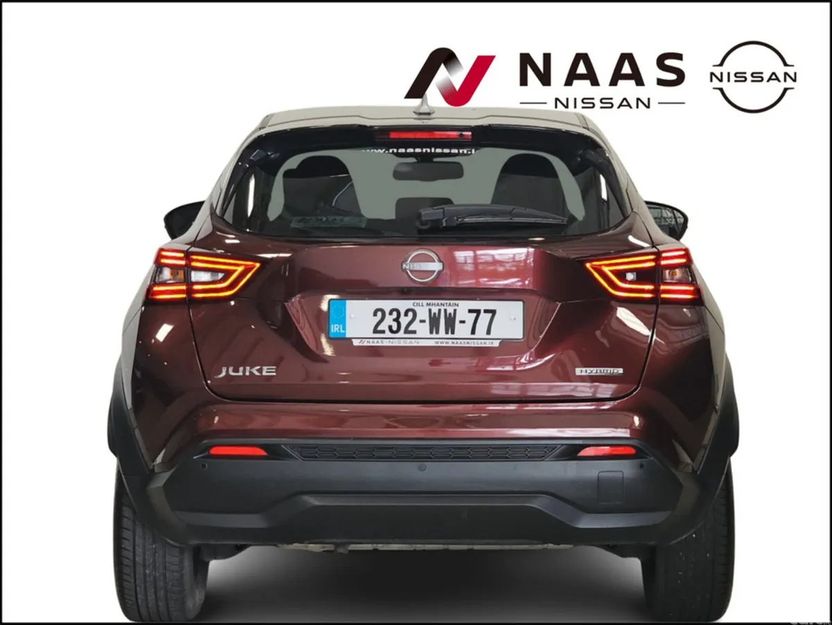 Nissan Juke MPV, Petrol, 2023, Red