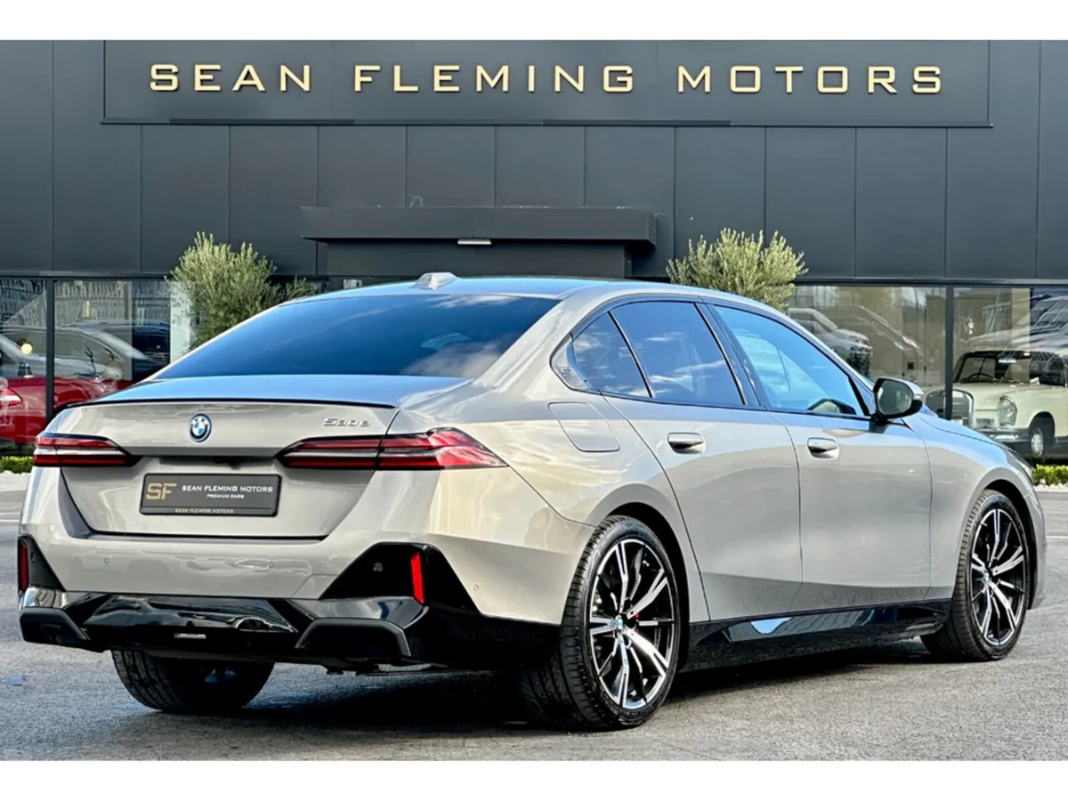 BMW 5-Series Saloon, Petrol Plug-in Hybrid, 2026, Grey