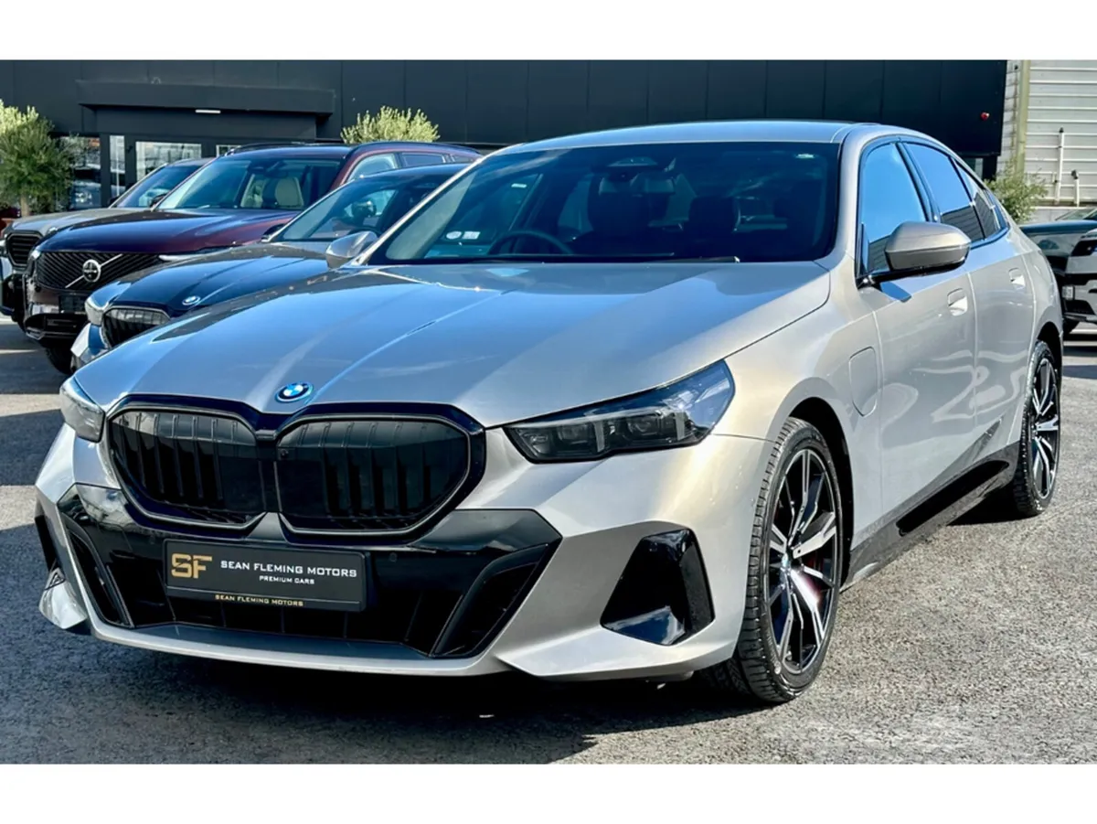 BMW 5-Series Saloon, Petrol Plug-in Hybrid, 2026, Grey