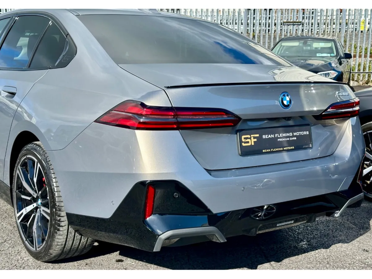 BMW 5-Series Saloon, Petrol Plug-in Hybrid, 2026, Grey