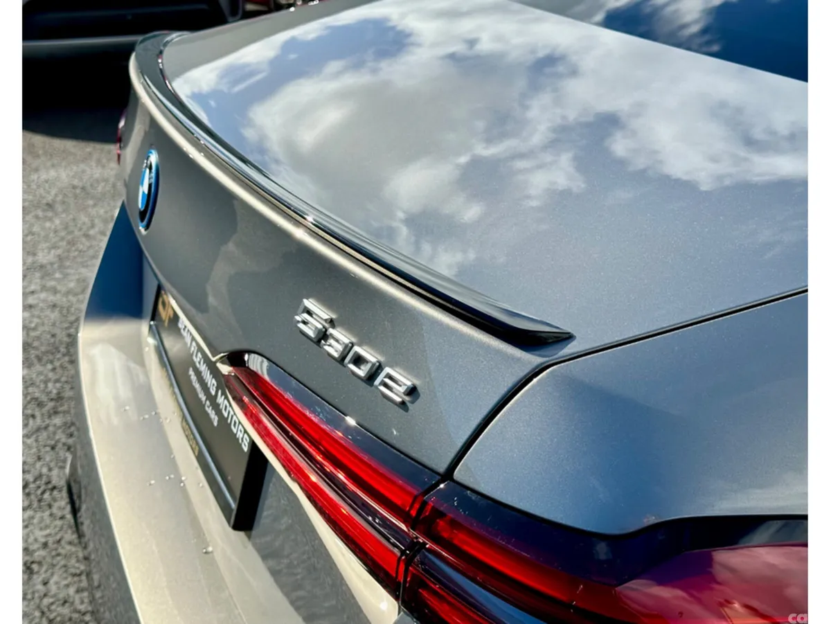 BMW 5-Series Saloon, Petrol Plug-in Hybrid, 2026, Grey