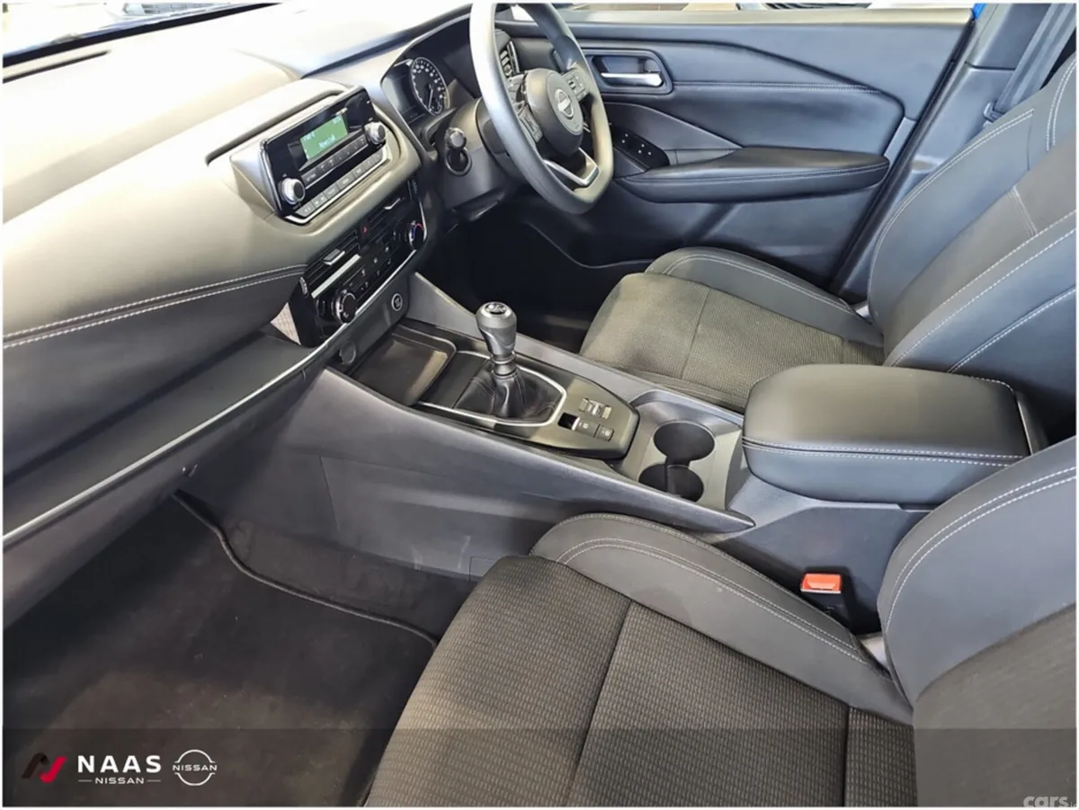 Nissan Qashqai MPV, Petrol, 2023, Blue