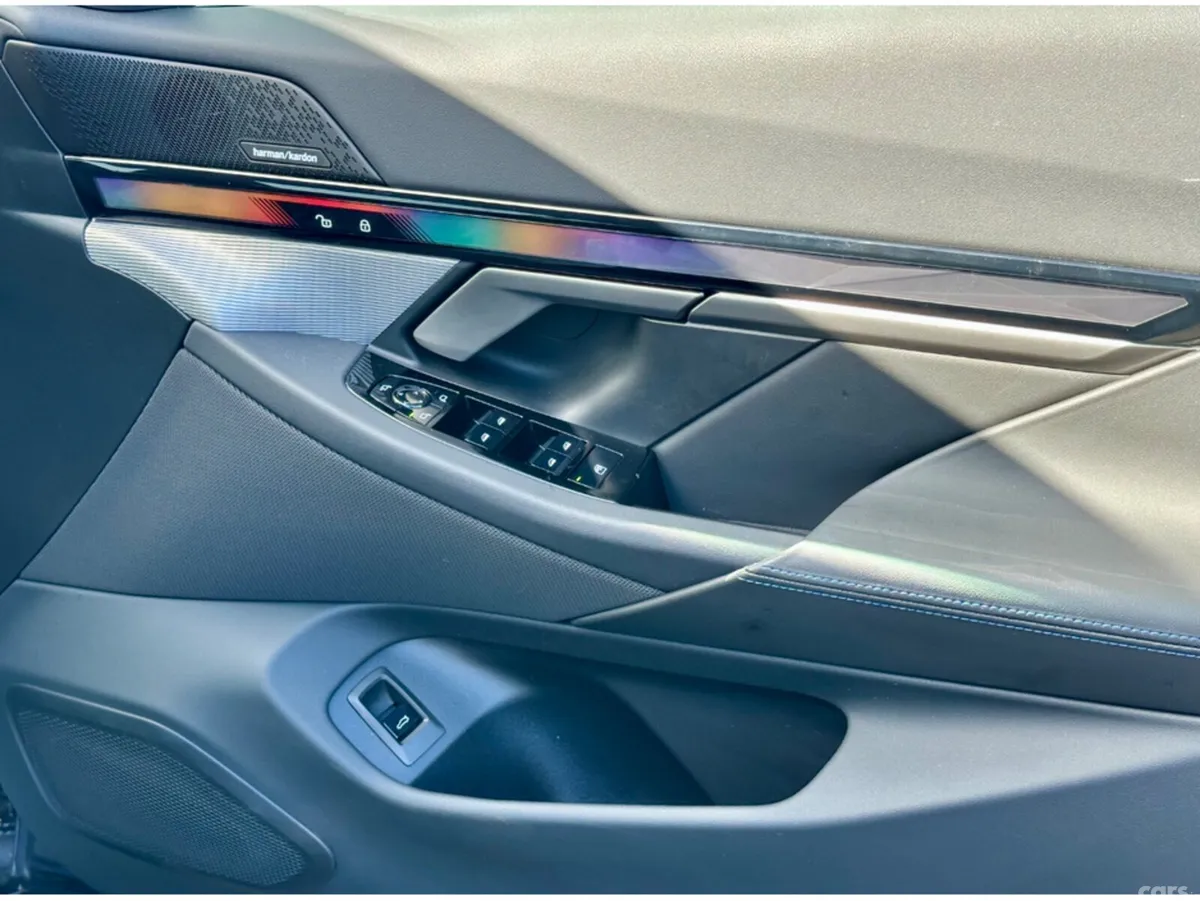 BMW 5-Series Saloon, Petrol Plug-in Hybrid, 2026, Grey