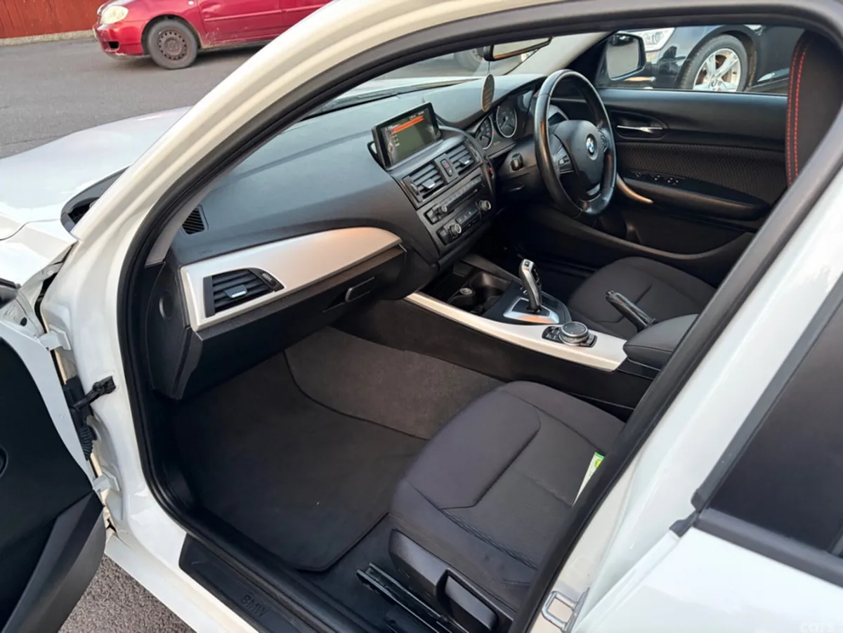BMW 1-Series Hatchback, Petrol, 2014, White