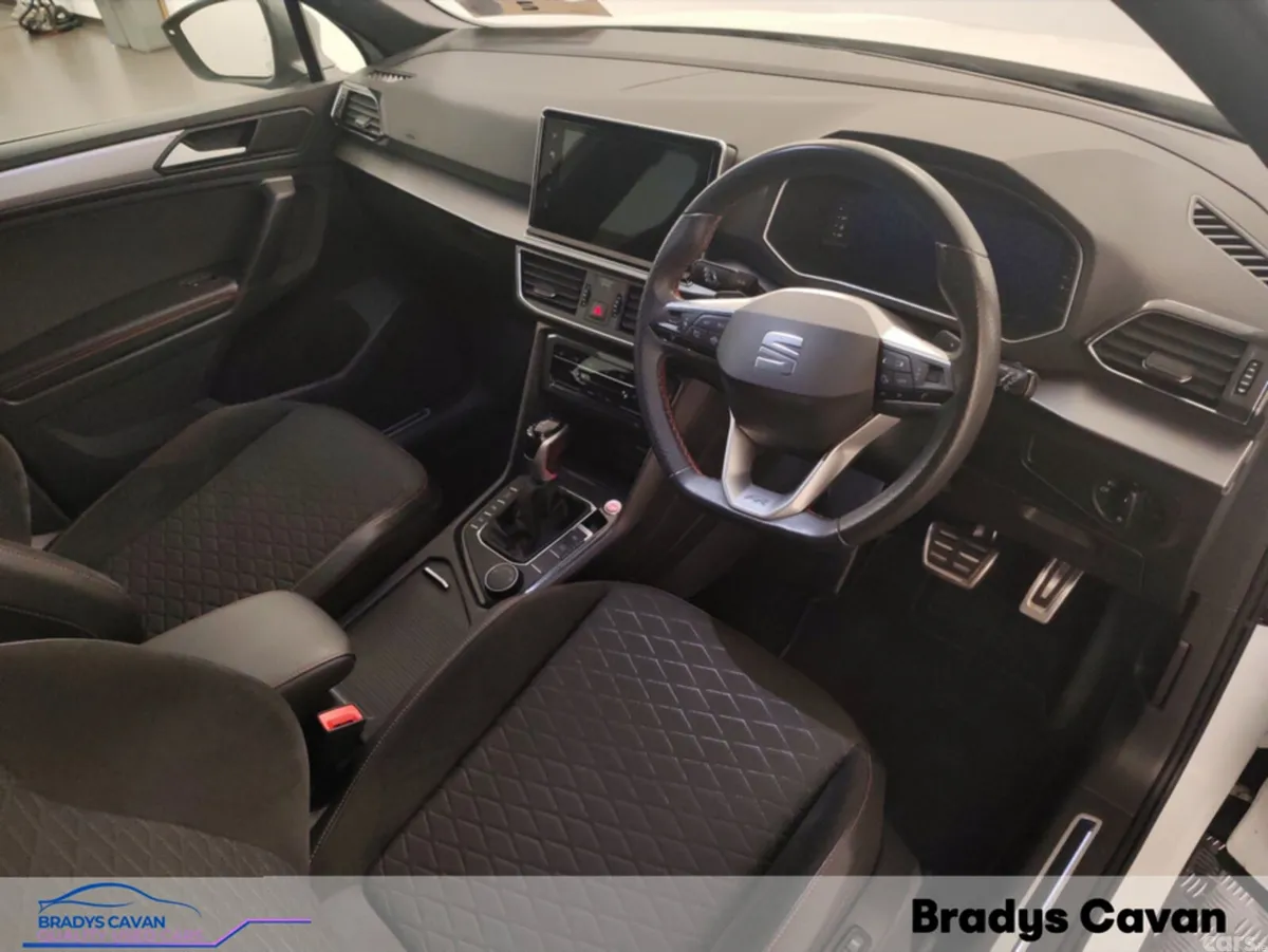 SEAT Tarraco Estate, Diesel, 2023, White