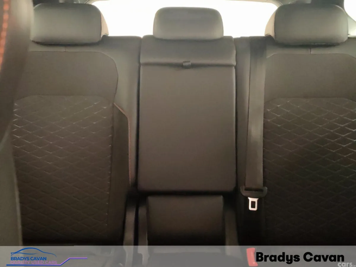 SEAT Tarraco Estate, Diesel, 2023, White