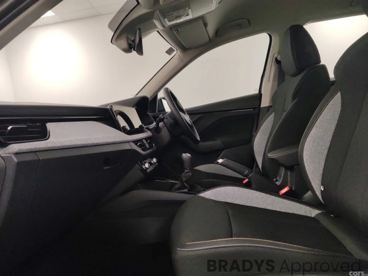 Skoda Kamiq Hatchback, Petrol, 2026, Grey