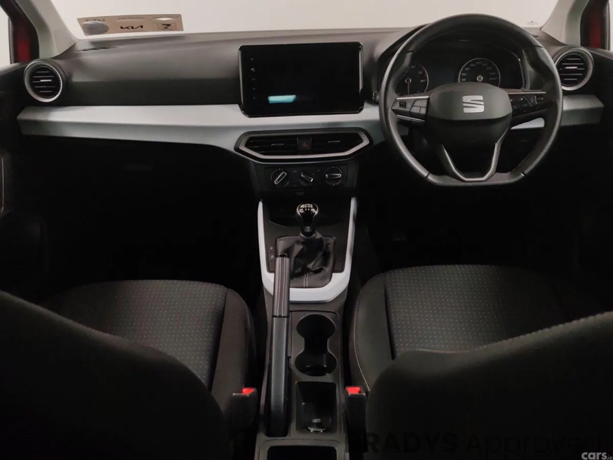 SEAT Arona Hatchback, Petrol, 2023, Red