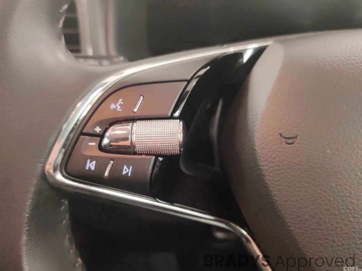 Skoda Karoq SUV, Diesel, 2023, Blue