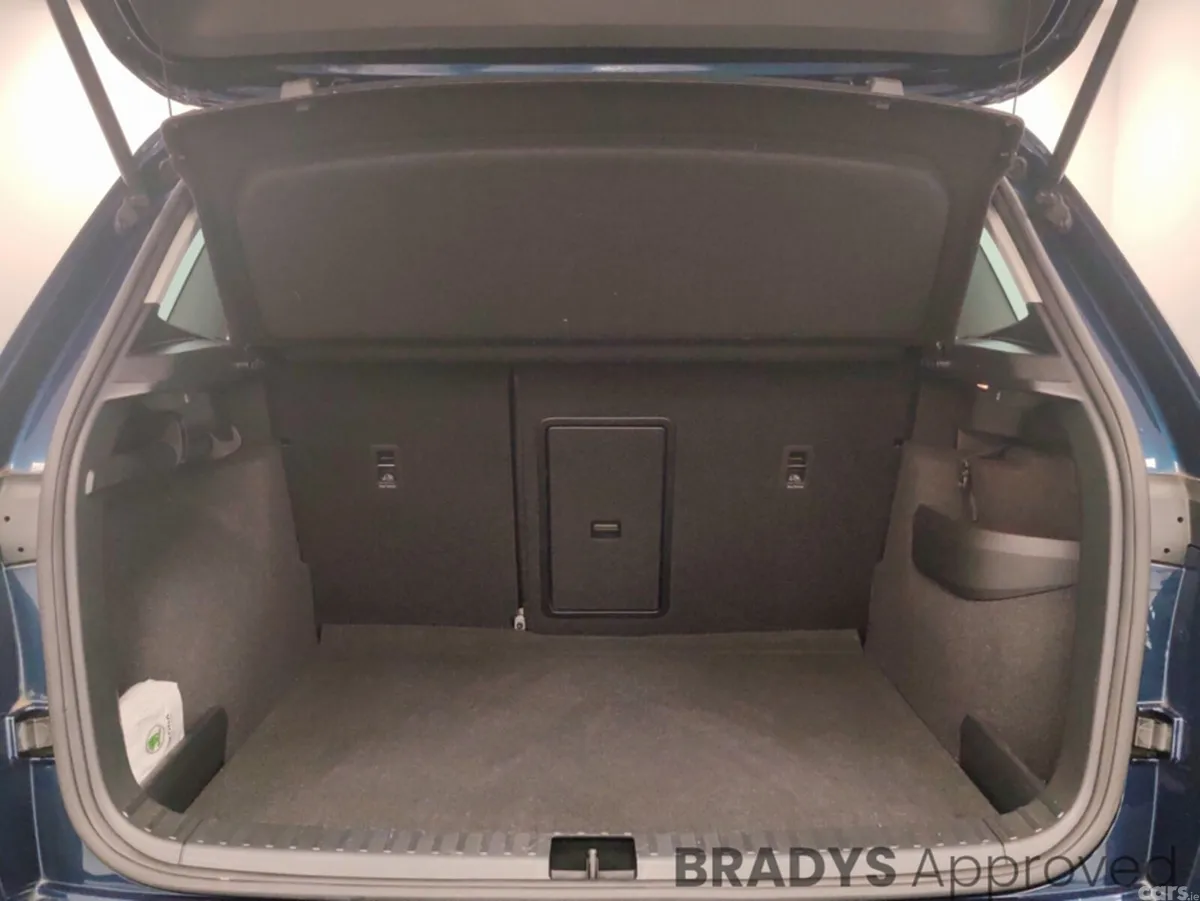 Skoda Karoq SUV, Diesel, 2023, Blue