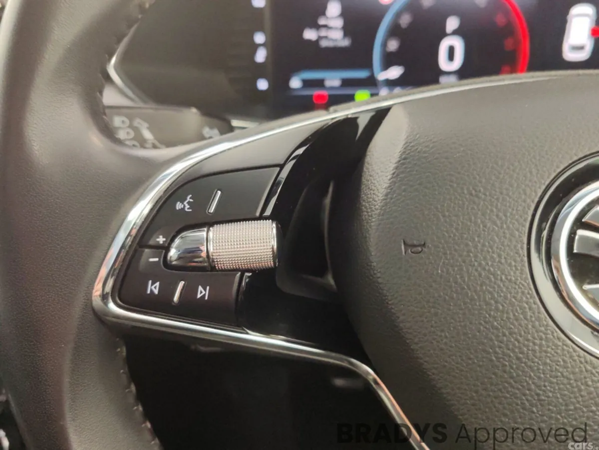Skoda Superb Estate, Diesel, 2023, Grey