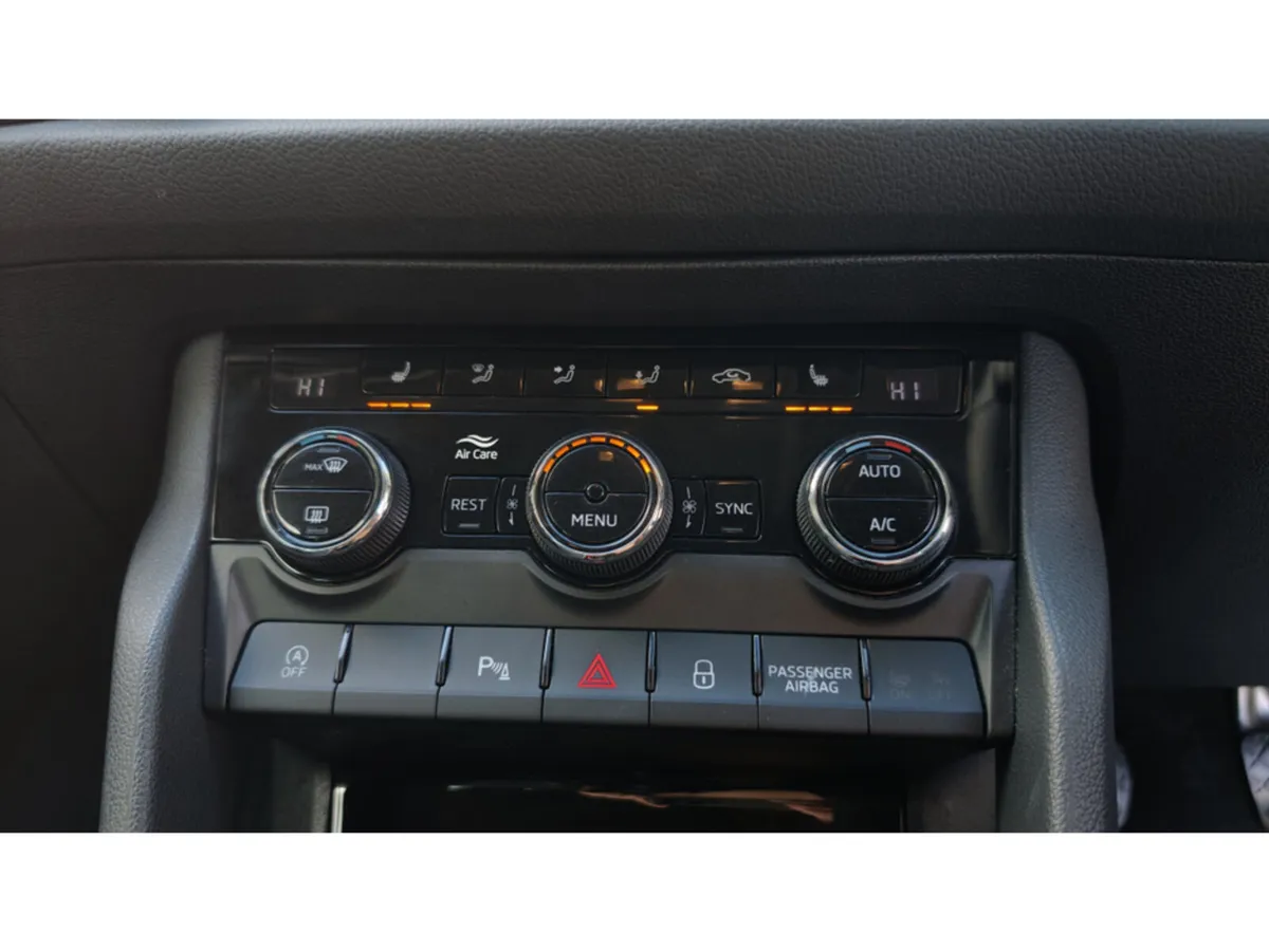Skoda Kodiaq SUV, Petrol, 2023, Grey