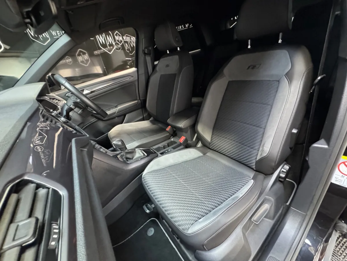 Volkswagen T-Roc SUV, Diesel, 2021, Black