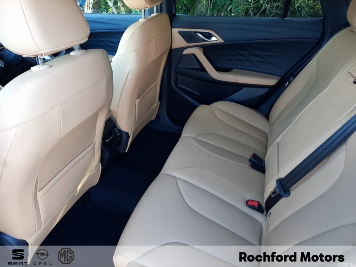MG HS Hatchback, Petrol Plug-in Hybrid, 2026, Black